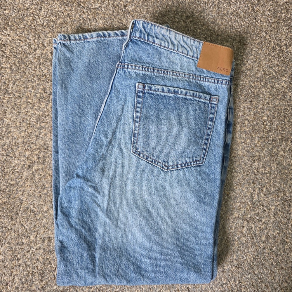 Aeropostale Low Rise Baggy Jeans Womens 12 Short Light Wash Blue Denim Cotton